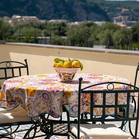 Seasuntour - Pinnidy' S House Appartamento